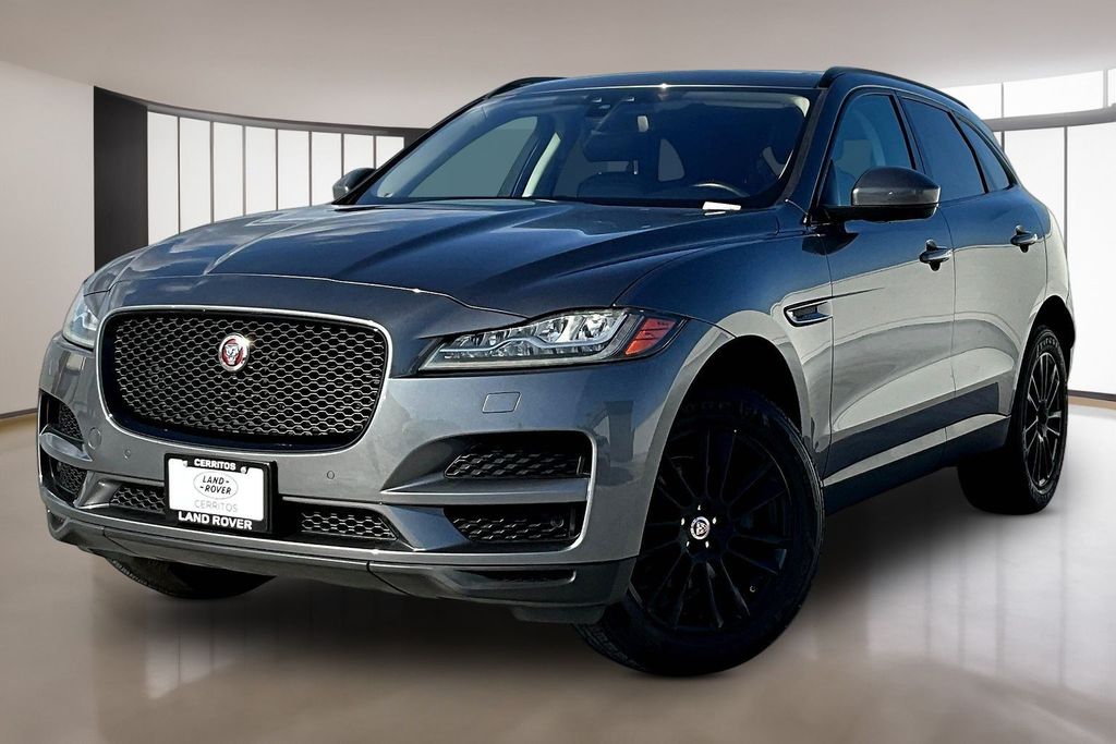 Corris Gray Metallic 2018 Jaguar F-PACE 25t Prestige AWD SUV / Crossover All-Wheel Drive 8-Speed Automatic