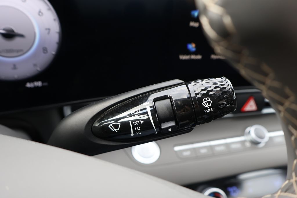 2025 Hyundai Elantra SEL 22