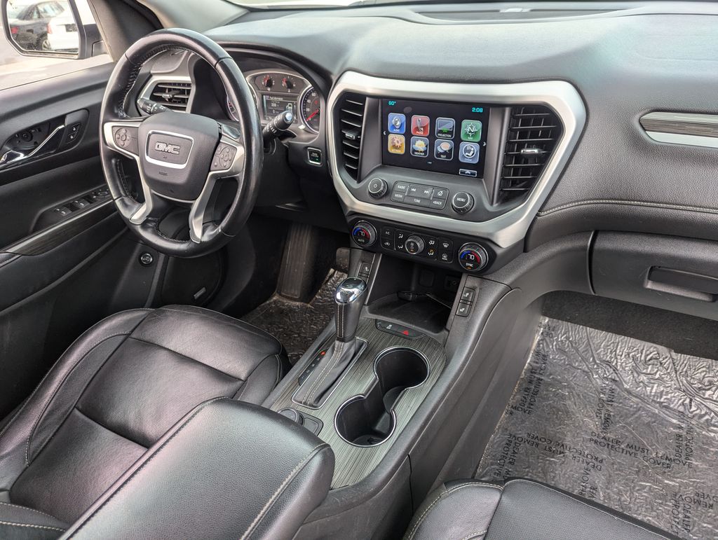 2019 GMC Acadia SLT-1 35