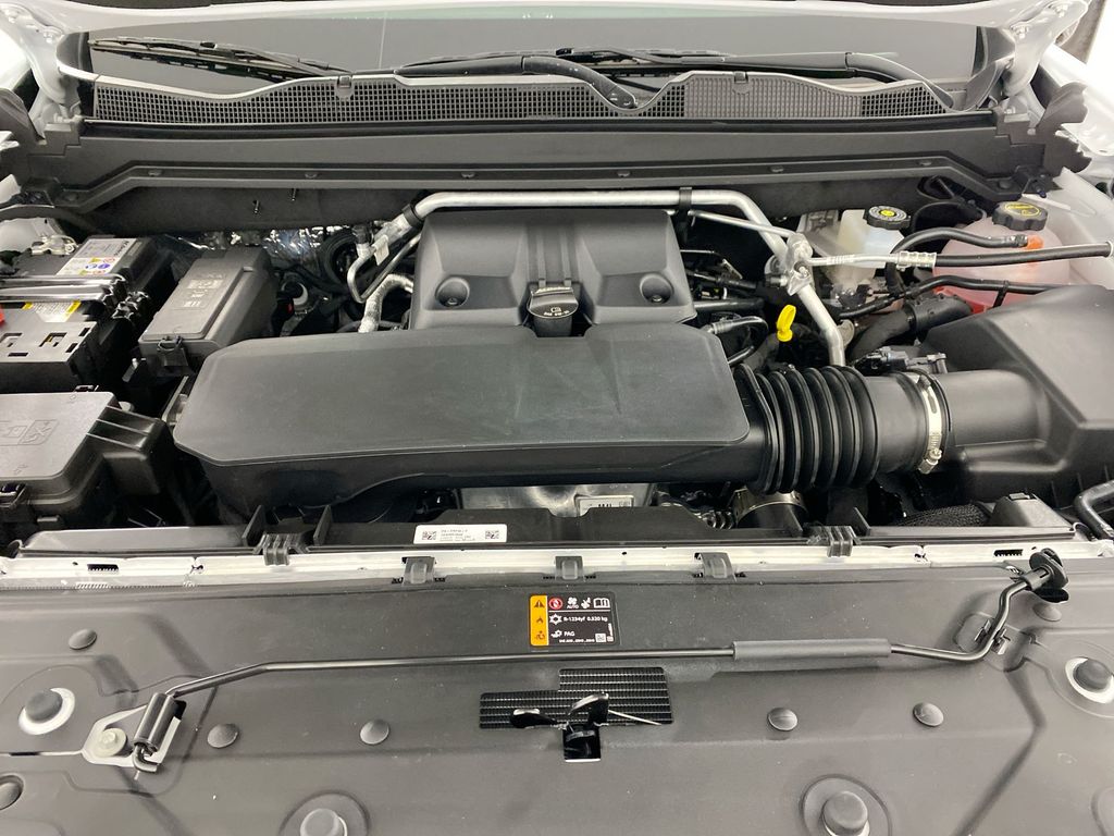 2025 Chevrolet Colorado Work Truck photo