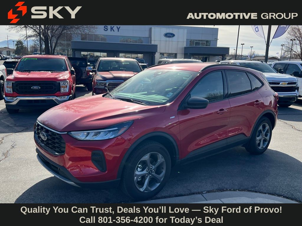 2025 Ford Escape ST-Line AWD