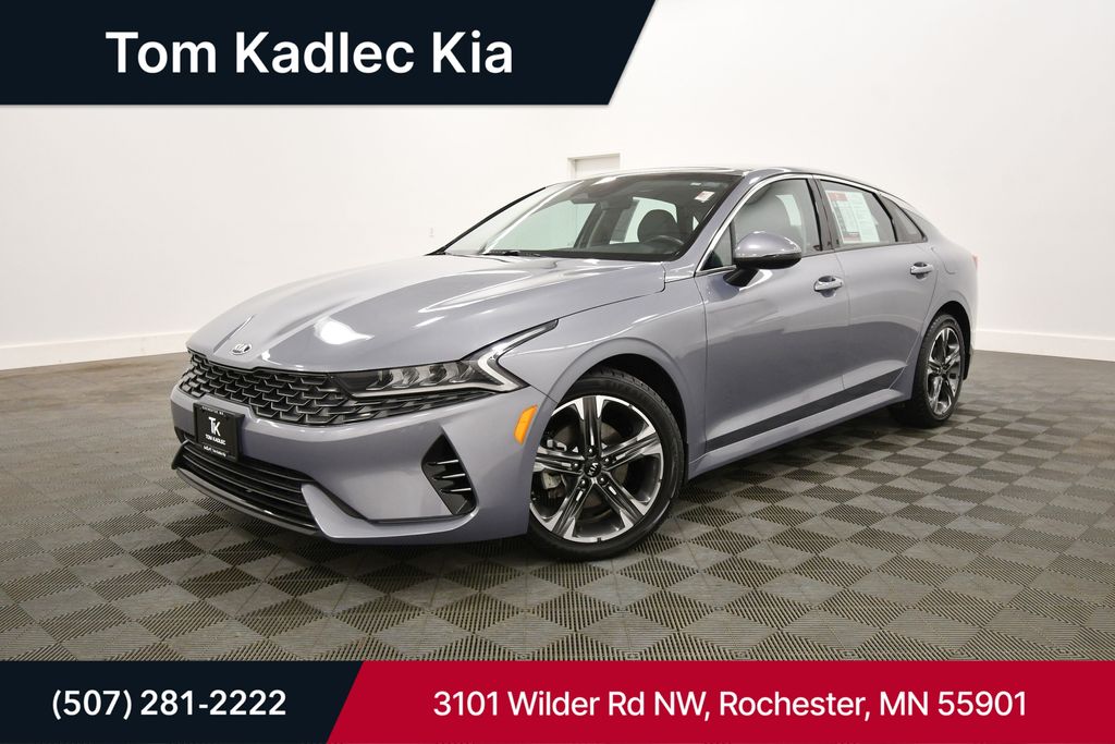 Silver 2021 Kia K5 Sedan Front-Wheel Drive 8-Speed Automatic