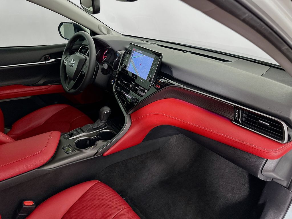 Thumbnail: 2022 Toyota Camry - 30