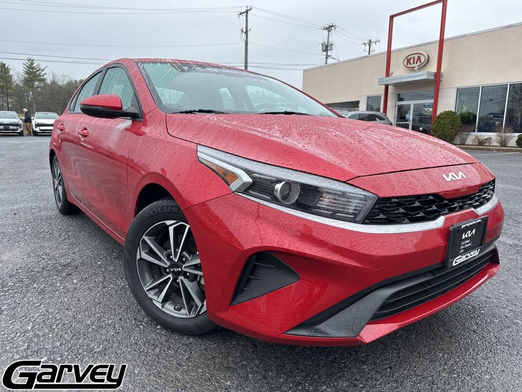 Currant Red 2023 Kia Forte LXS FWD Sedan Front-Wheel Drive Continuously Variable Transmission