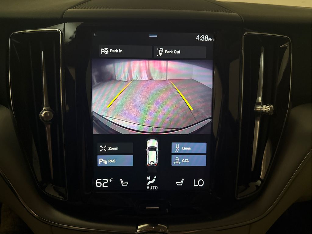 2018 Volvo XC60 Momentum - Photo 39