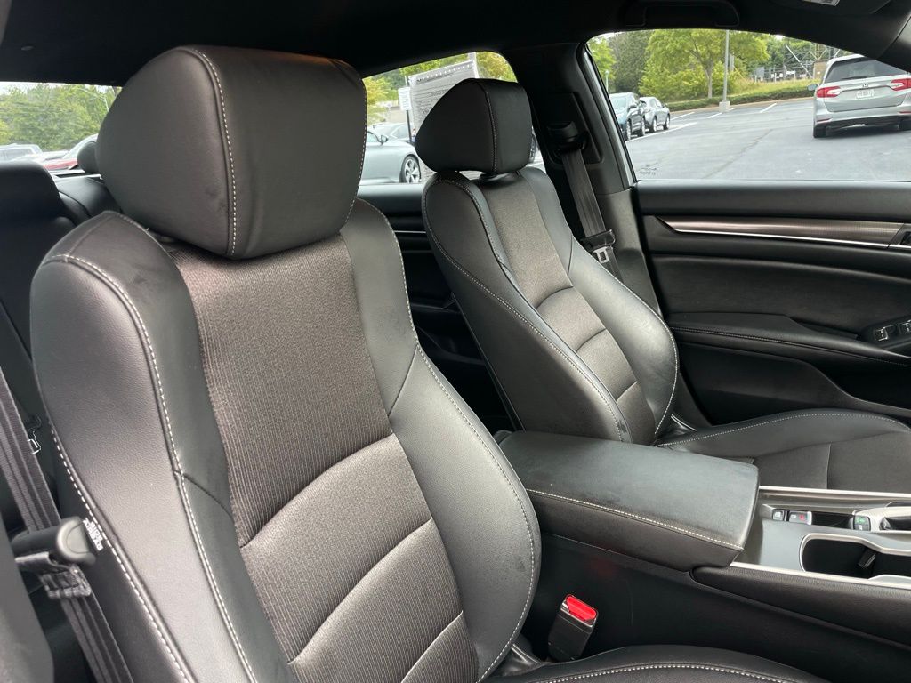 2020 Honda Accord Sport 29