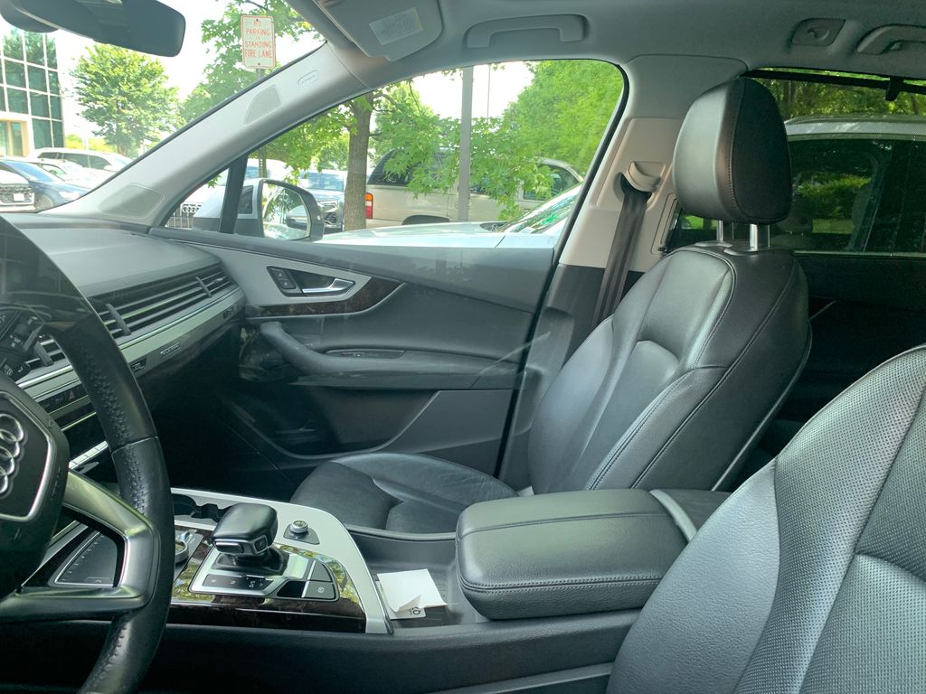 Thumbnail: 2019 Audi Q7 - 5