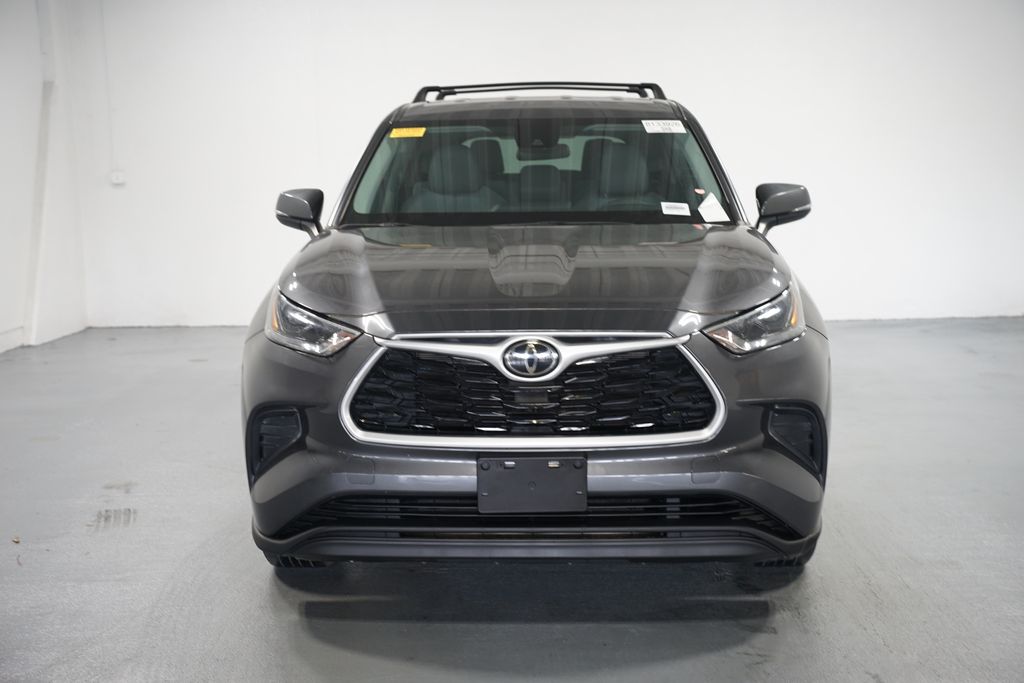 Thumbnail: 2021 Toyota Highlander - 2