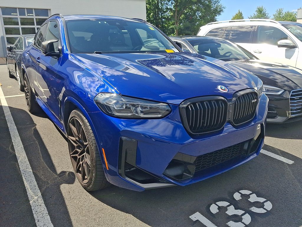 Thumbnail: 2023 BMW X4 - 3