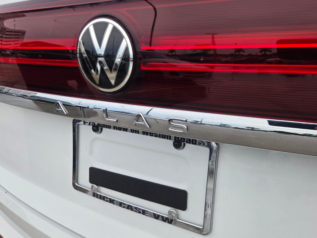 2024 Volkswagen Atlas - $27,000