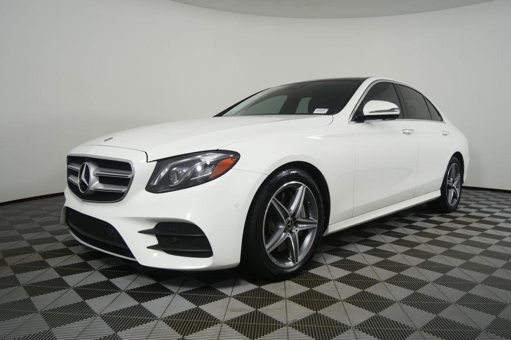 Thumbnail: 2019 Mercedes-Benz E-Class - 7