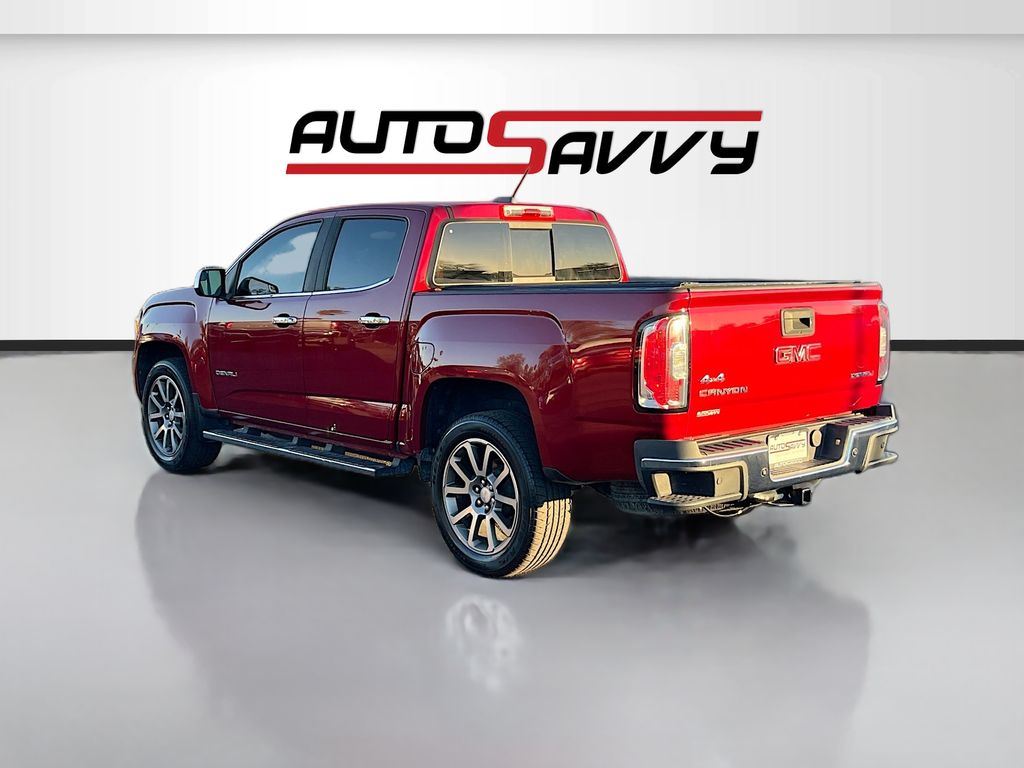 Used 2019 Red GMC Denali image 5