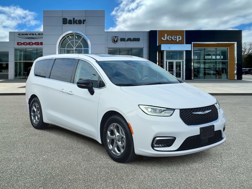 2024 Chrysler Pacifica Limited FWD