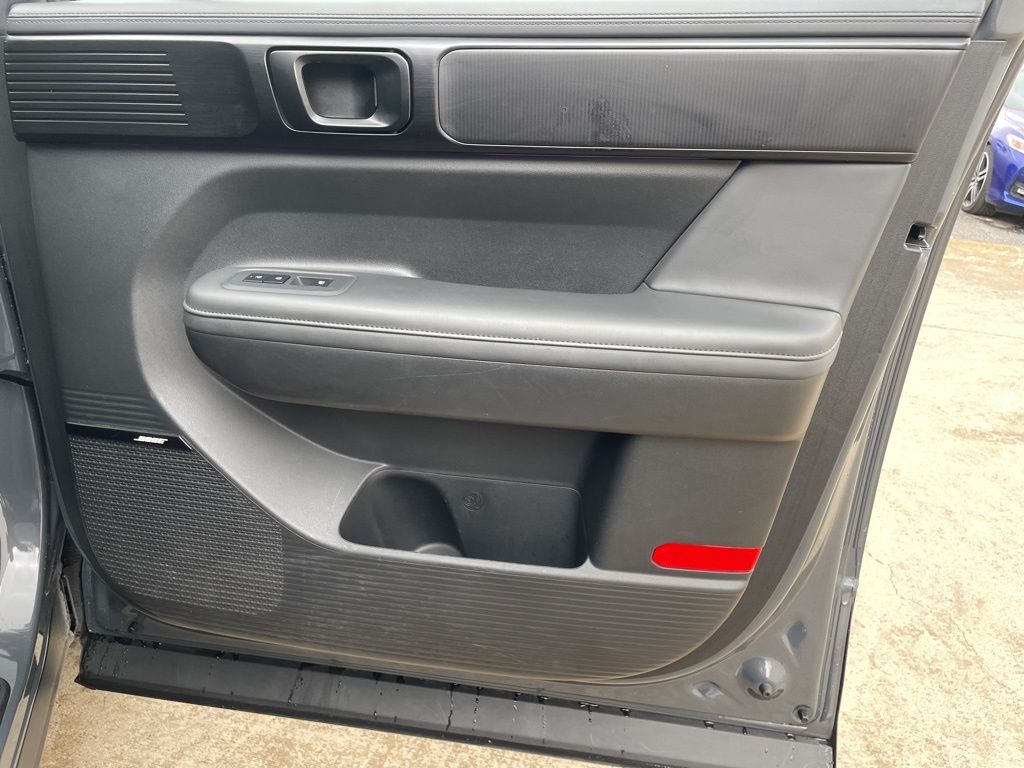 Used Car 2025 Hyundai Santa Fe Hybrid  Calligraphy For Sale Under $40,000 In Georgetown, Texas