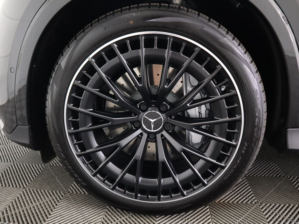 2025 Mercedes-Benz GLC 43 AMG 31