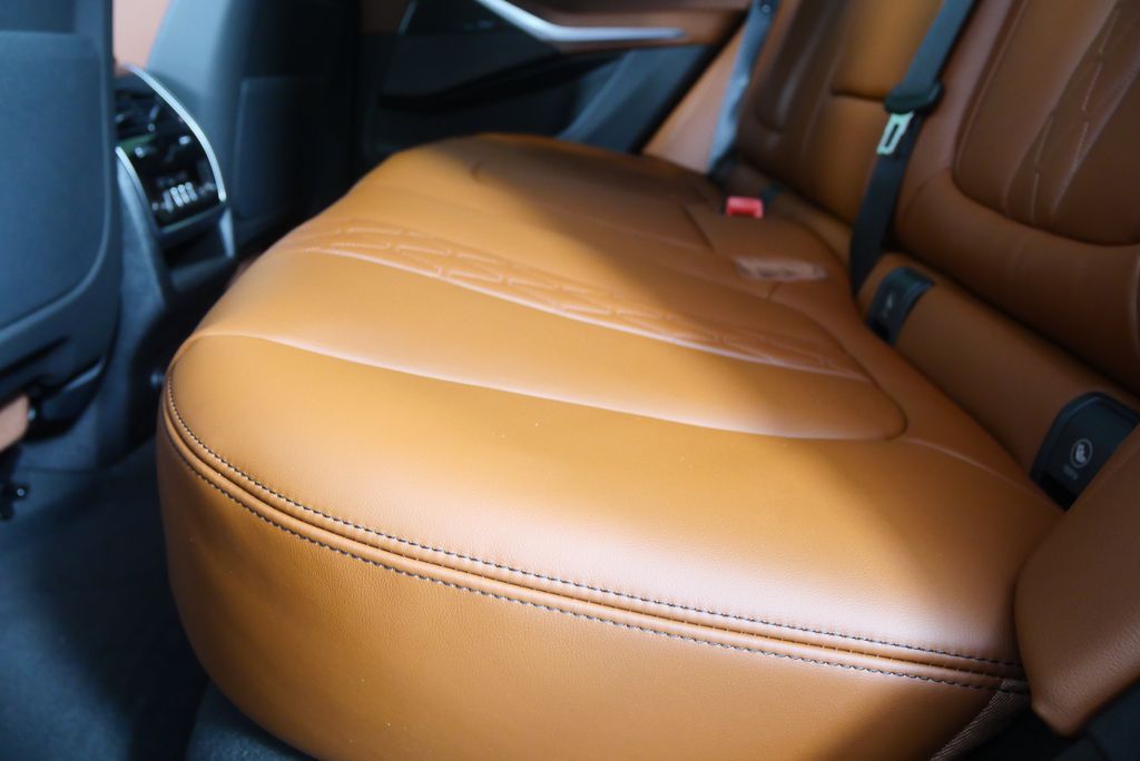 Thumbnail: 2026 BMW X5 - 14