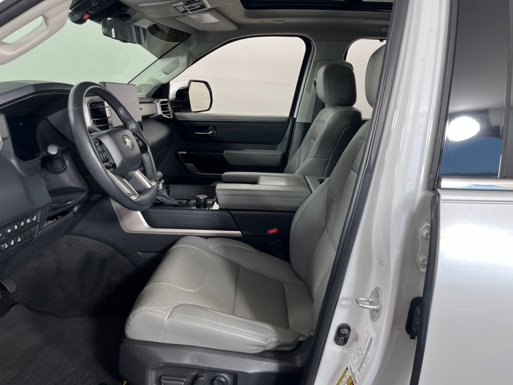 Thumbnail: 2023 Toyota Sequoia - 22