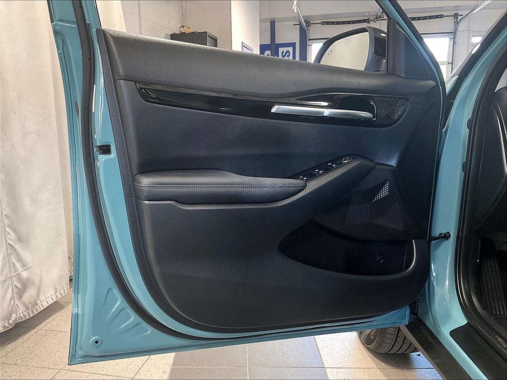 2024 Kia Seltos — photo 9