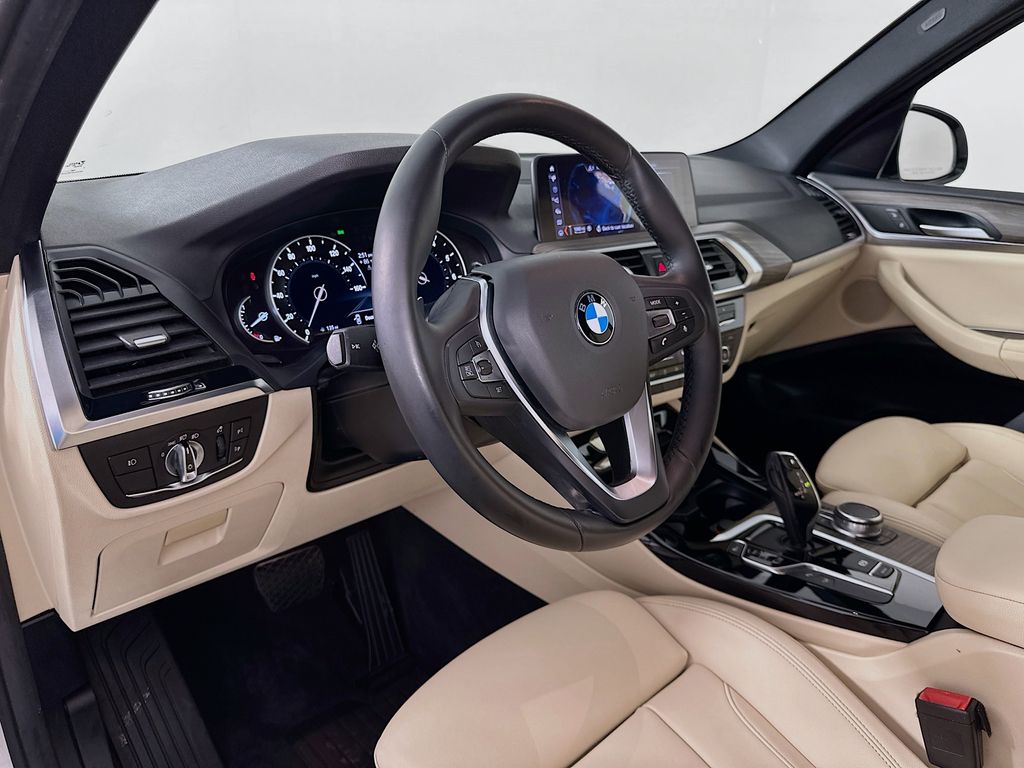 Thumbnail: 2018 BMW X3 - 9
