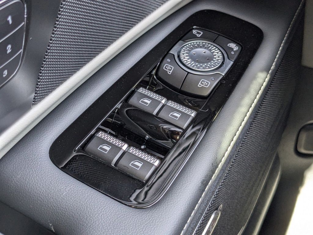 2025 Lincoln Nautilus Hybrid Premiere