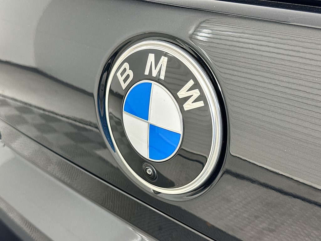 Thumbnail: 2026 BMW 7 Series - 22