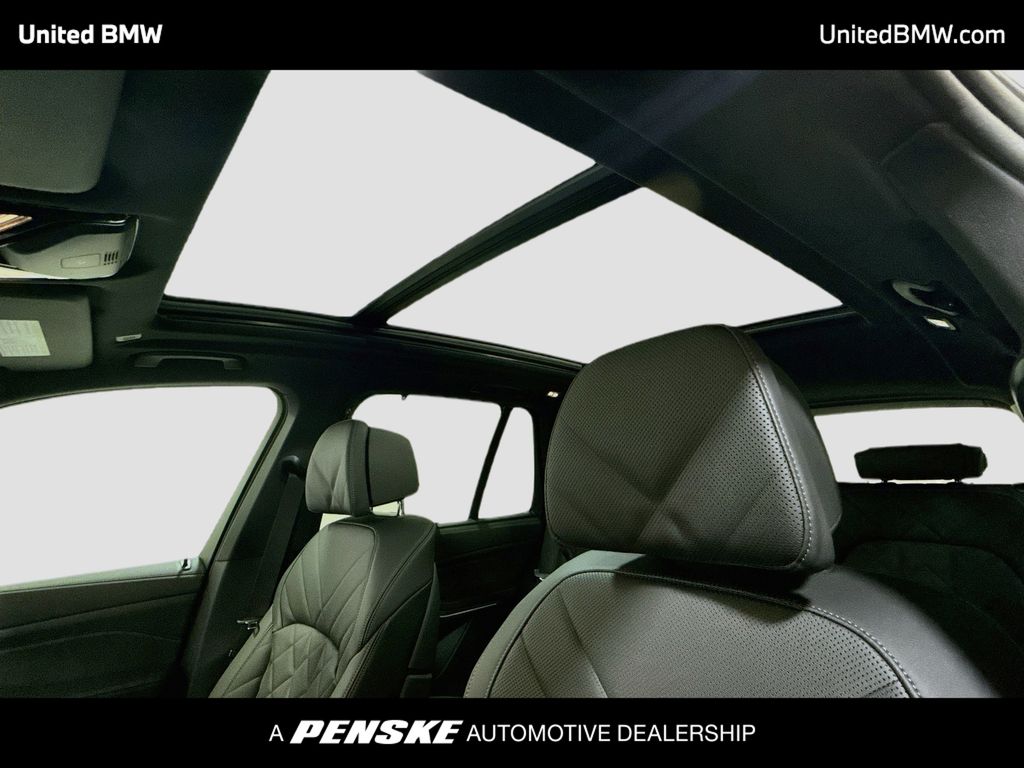 Thumbnail: 2026 BMW X5 - 12
