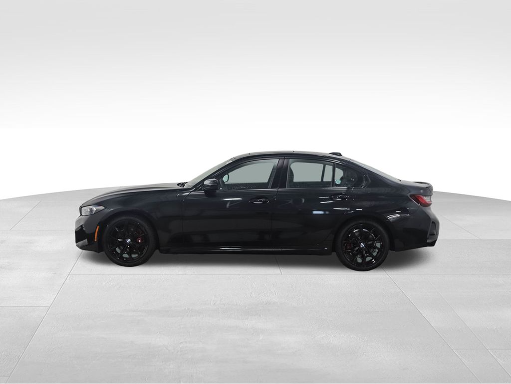 Thumbnail: 2025 BMW 3 Series - 2