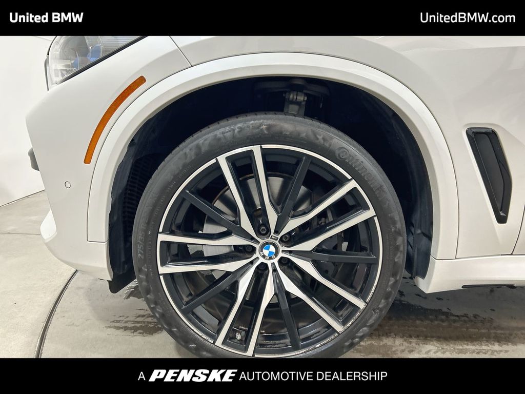 Thumbnail: 2023 BMW X5 - 10