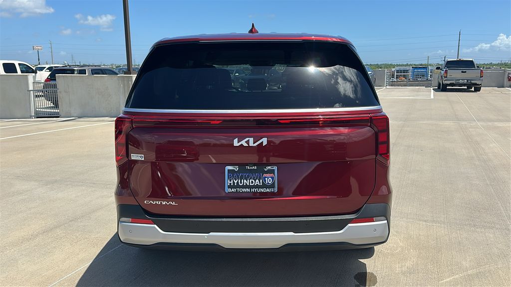 2026 Kia Carnival LXS Red at Community Kia