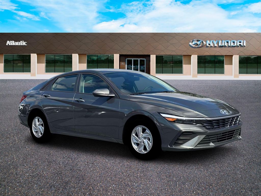New 2026 Hyundai Elantra Sedan