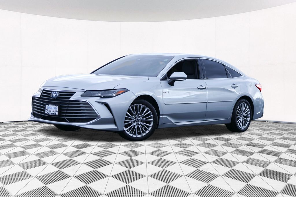 2019 Toyota Avalon Hybrid Limited 2