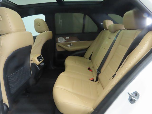 Thumbnail: 2025 Mercedes-Benz GLE - 22