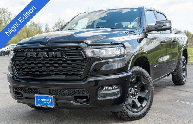 Diamond Black 2025 RAM 1500 Big Horn Crew Cab 4WD Pickup Truck Four-Wheel Drive 8-Speed Automatic