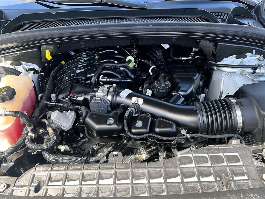2022 Jeep Grand Cherokee — photo 33