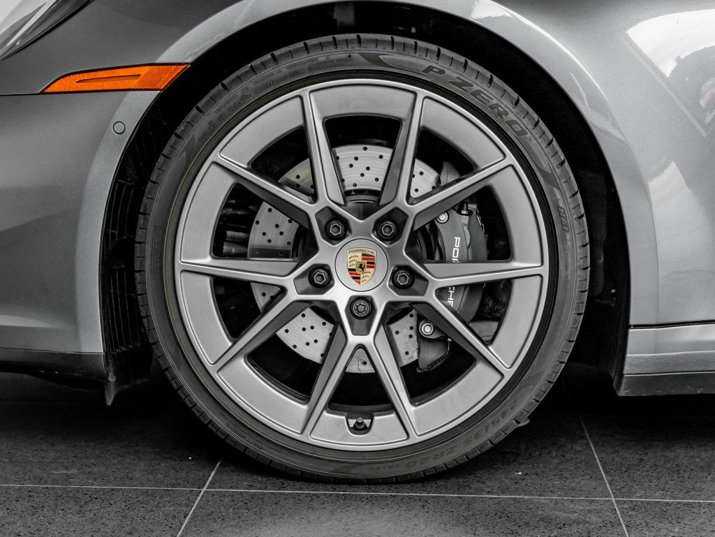Certified Used 2025  Porsche Carrera image 11