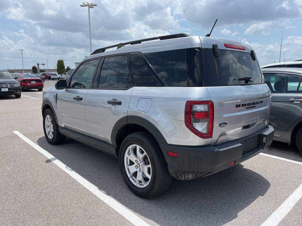 Thumbnail: 2021 Ford Bronco Sport - 2