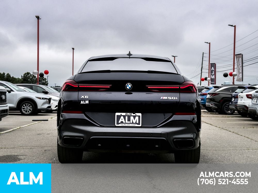 Used 2022 Black BMW M50i image 5