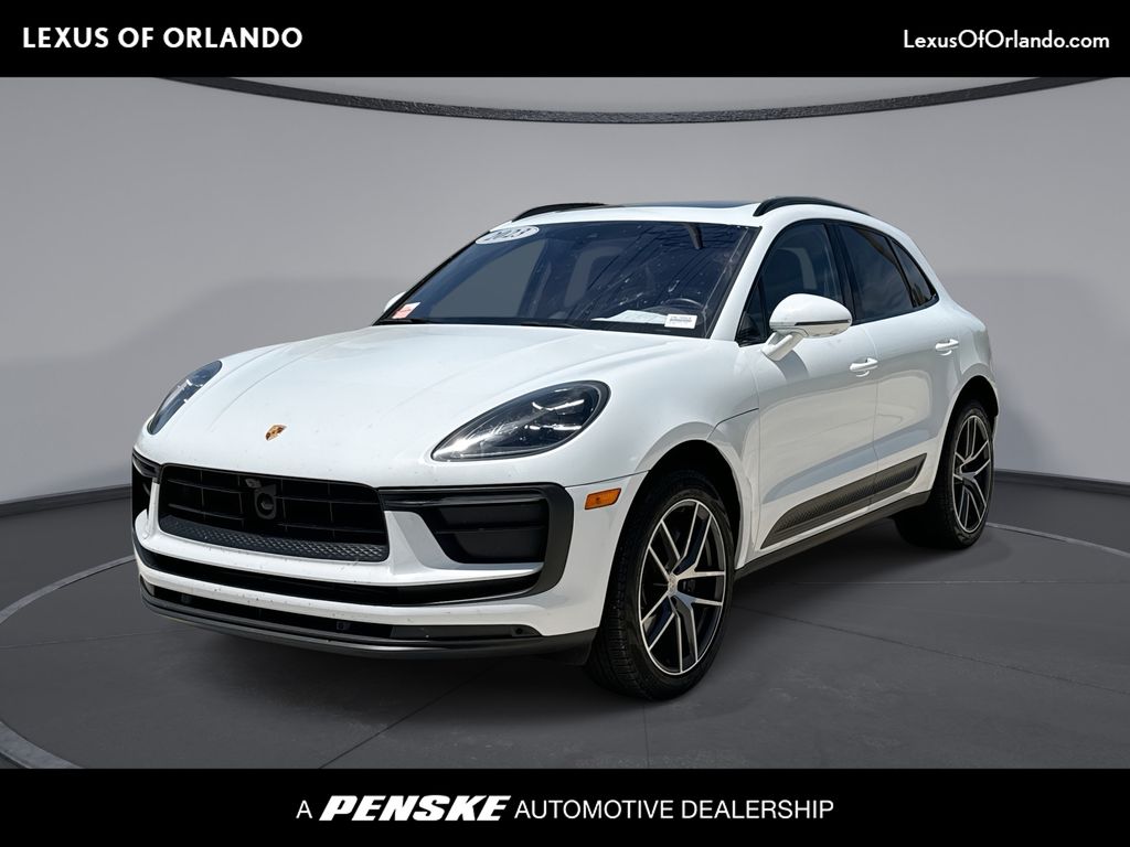 Thumbnail: 2023 Porsche Macan - 1
