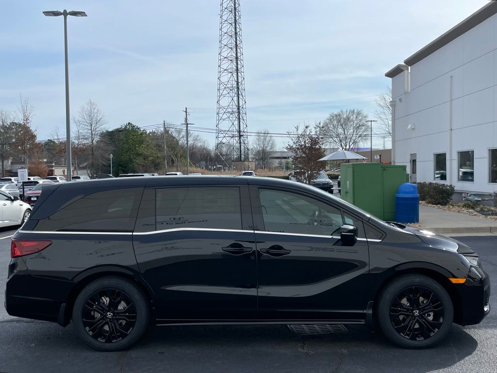 Thumbnail: 2026 Honda Odyssey - 7