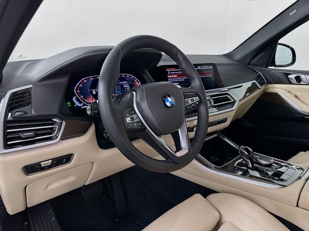 Thumbnail: 2022 BMW X5 - 9