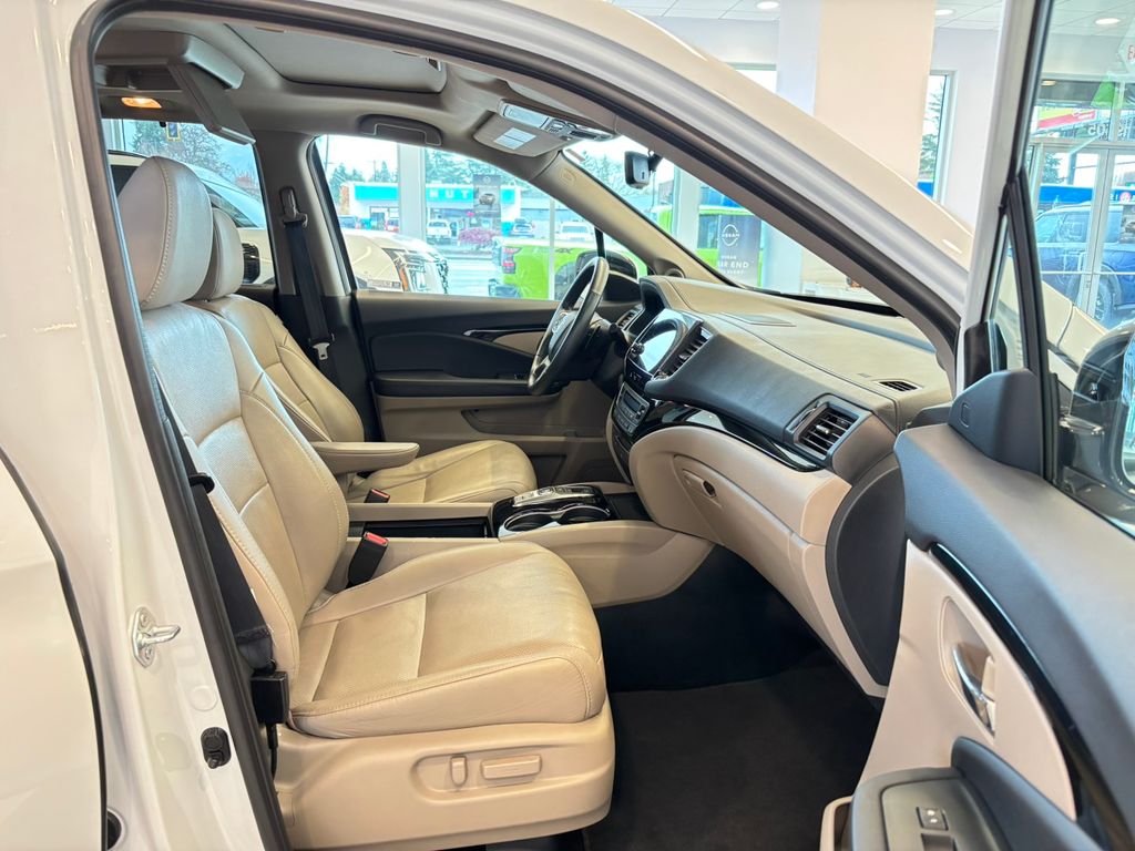 2022 Honda Pilot Elite