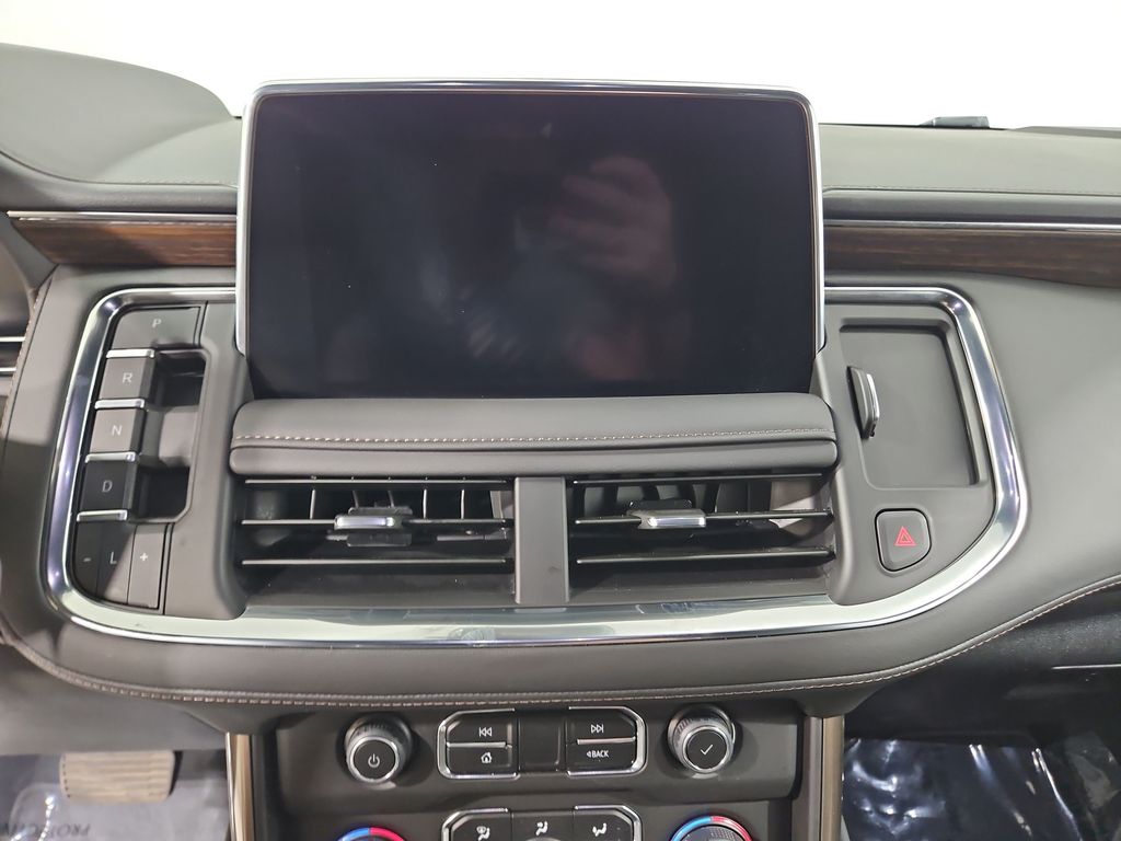 Used 2024 Black Chevrolet High Country image 19