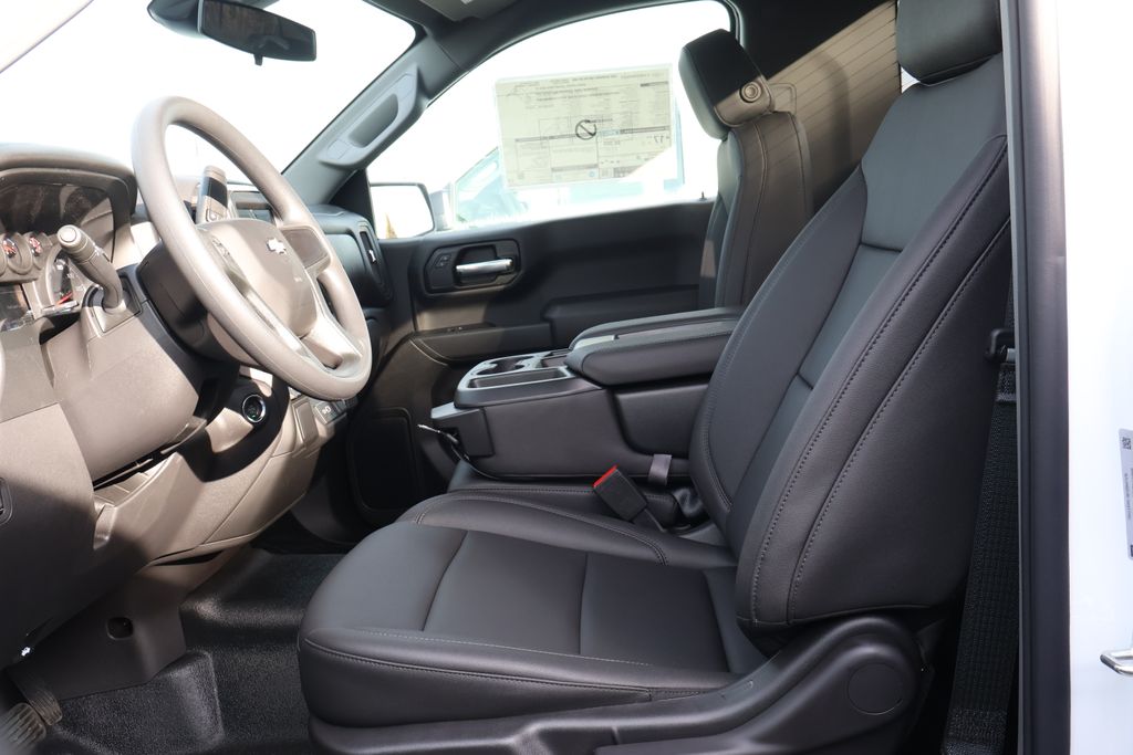 Thumbnail: 2026 Chevrolet Silverado 1500 - 13