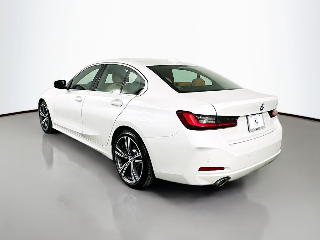 Thumbnail: 2024 BMW 3 Series - 7