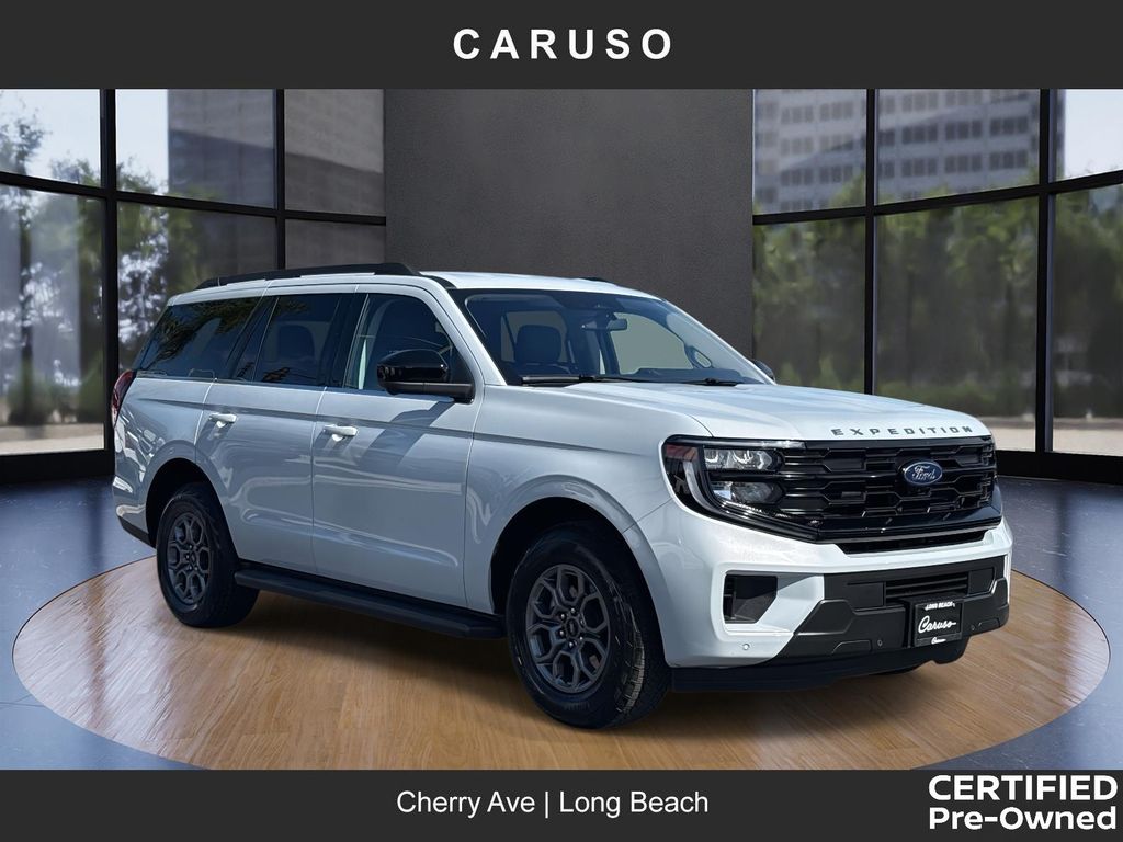 Silver Metallic 2025 Ford Expedition Active 4WD SUV / Crossover Four-Wheel Drive Automatic