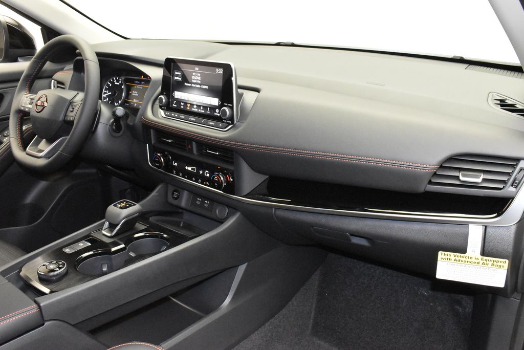 Thumbnail: 2026 Nissan Rogue - 24