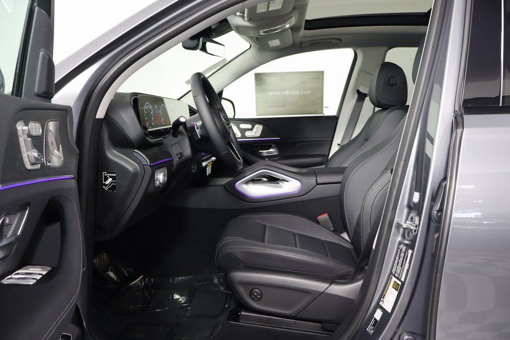 Thumbnail: 2026 Mercedes-Benz GLE - 5