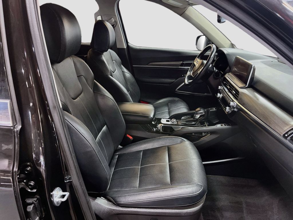 Used 2022 Black Copper Kia EX image 30