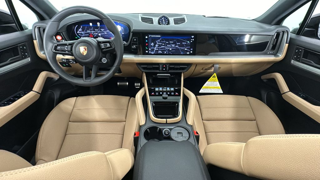 Thumbnail: 2025 Porsche Cayenne - 15