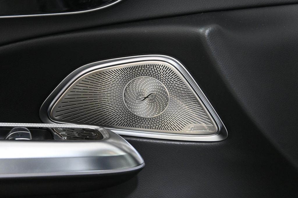 Thumbnail: 2025 Mercedes-Benz E-Class - 31